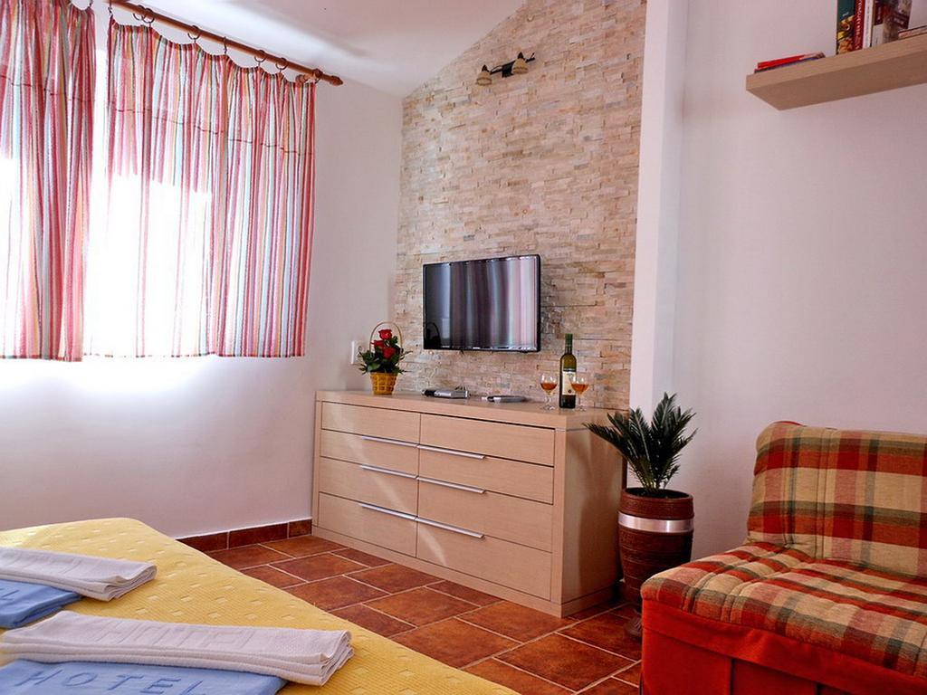 Apartments Maris Petrovac na moru Exterior foto